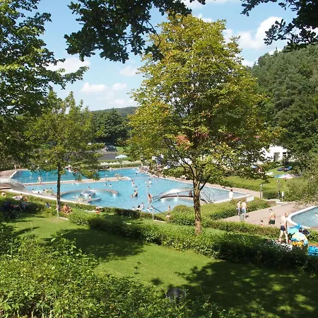 Holiday home In Reimboldshausen With Balcony